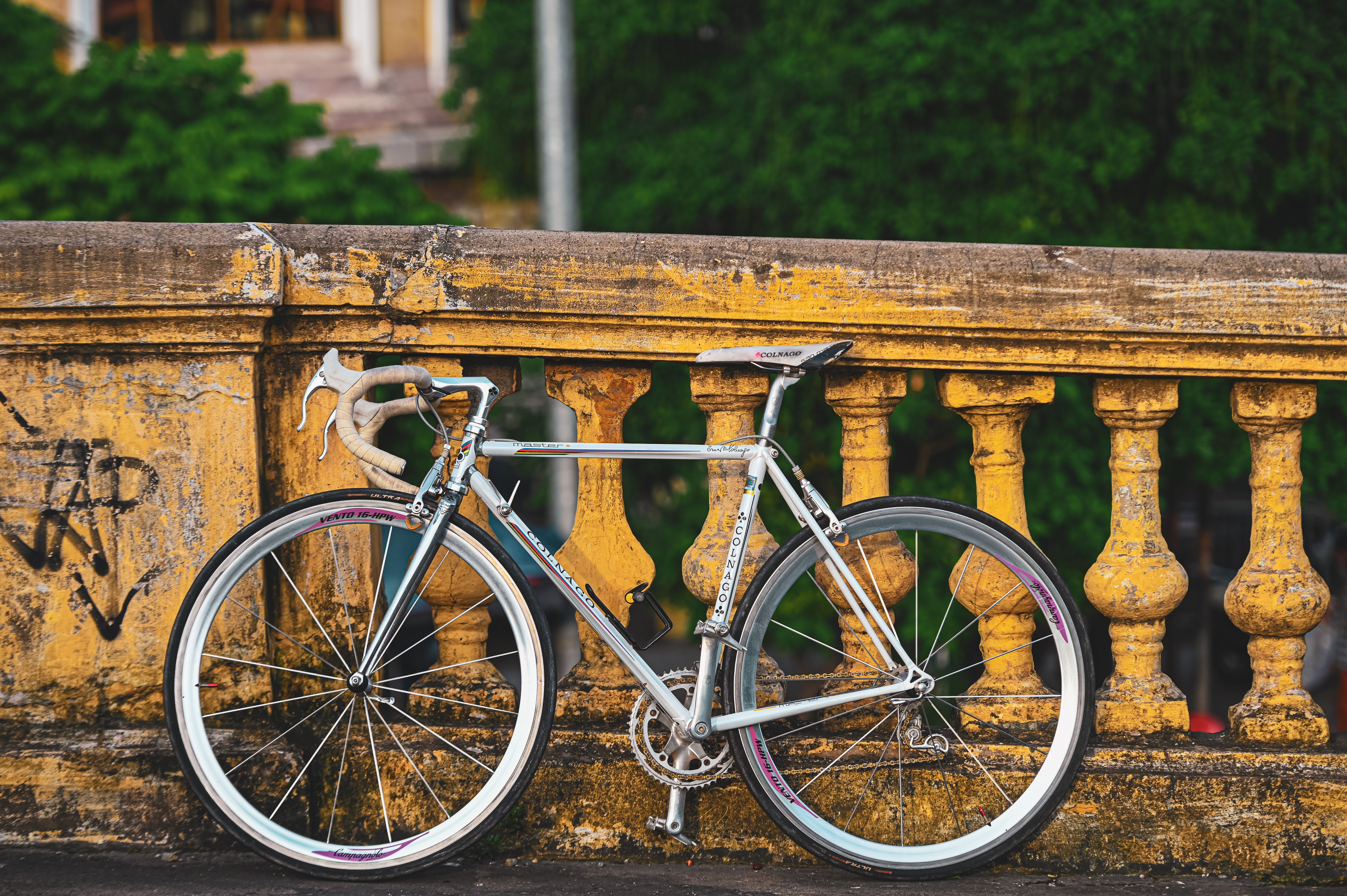 Bici para triatlón: ¿hace falta gastarse 3.000 euros para empezar?